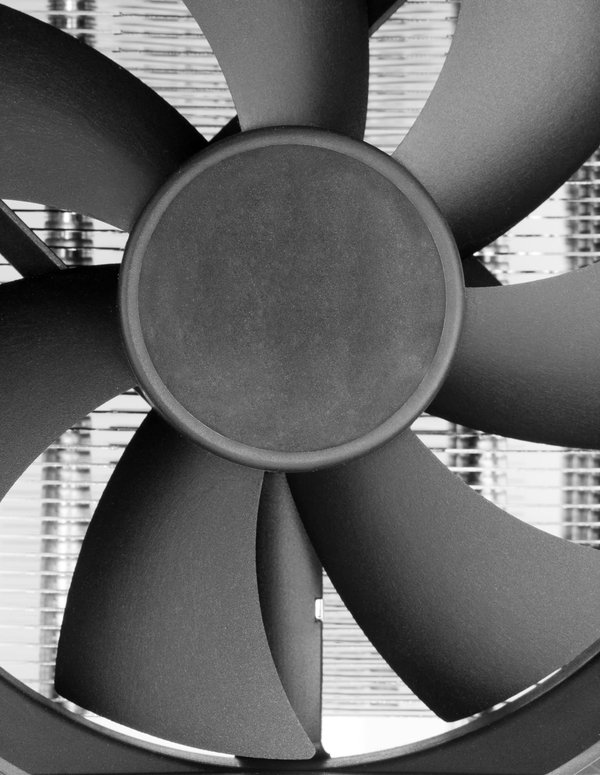 How to Fit a Larger Radiator in a Nissan 350Z for Enhanced Cooling During Track Days?